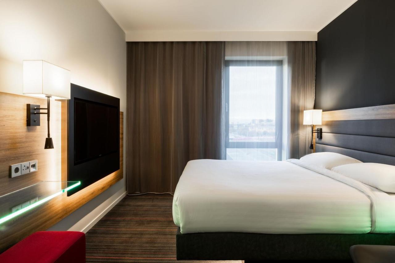 Moxy Glasgow Sec Экстерьер фото