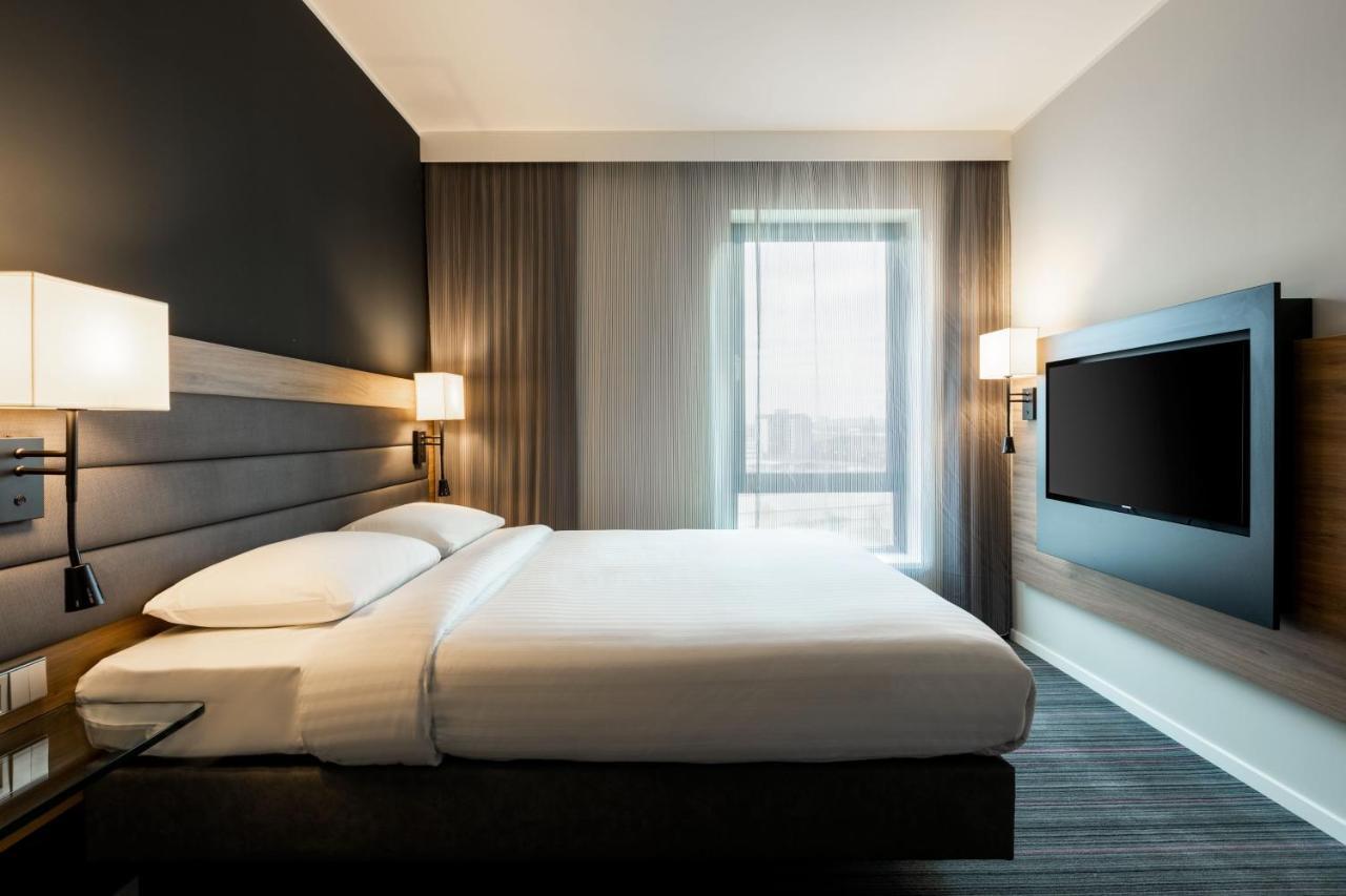 Moxy Glasgow Sec Экстерьер фото