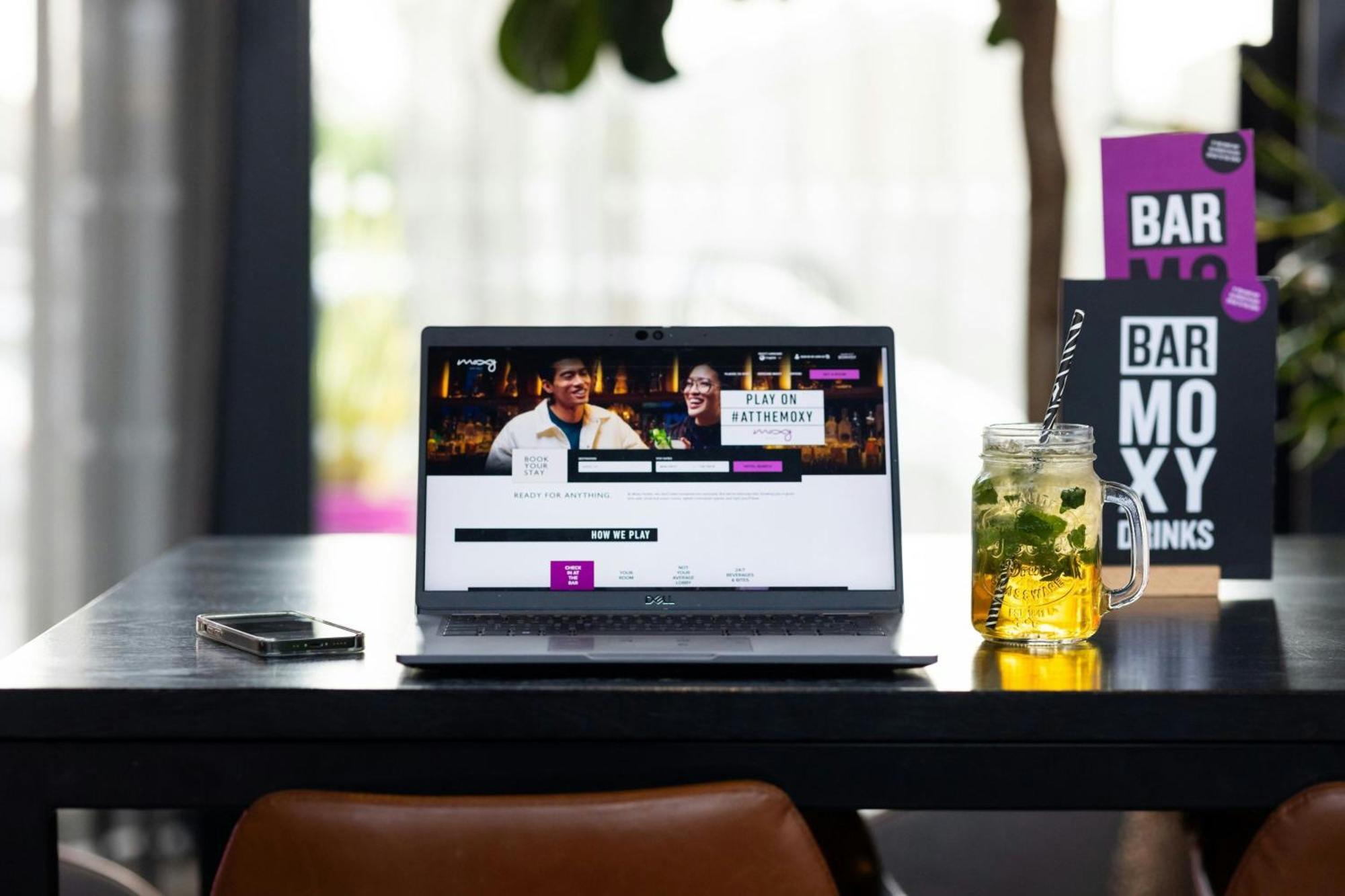 Moxy Glasgow Sec Экстерьер фото